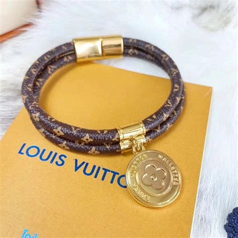 louis vuitton bracelet replicas|louis vuitton men's bracelet ebay.